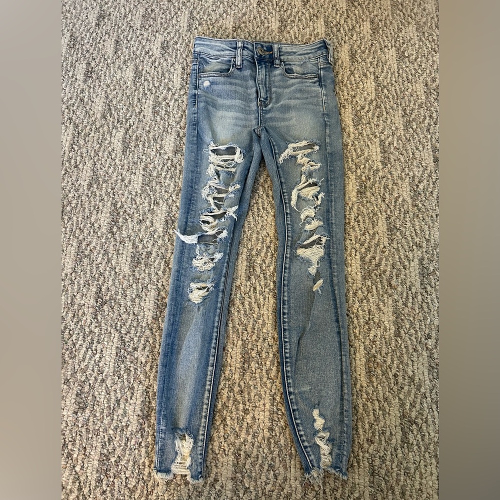 American Eagle next level stretch size 2 regular ripped jeans in good condition